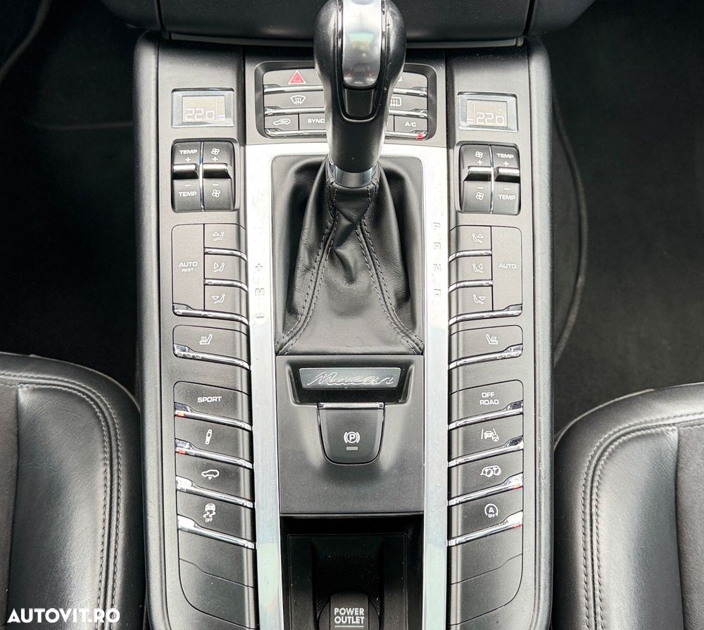 Porsche Macan - 10