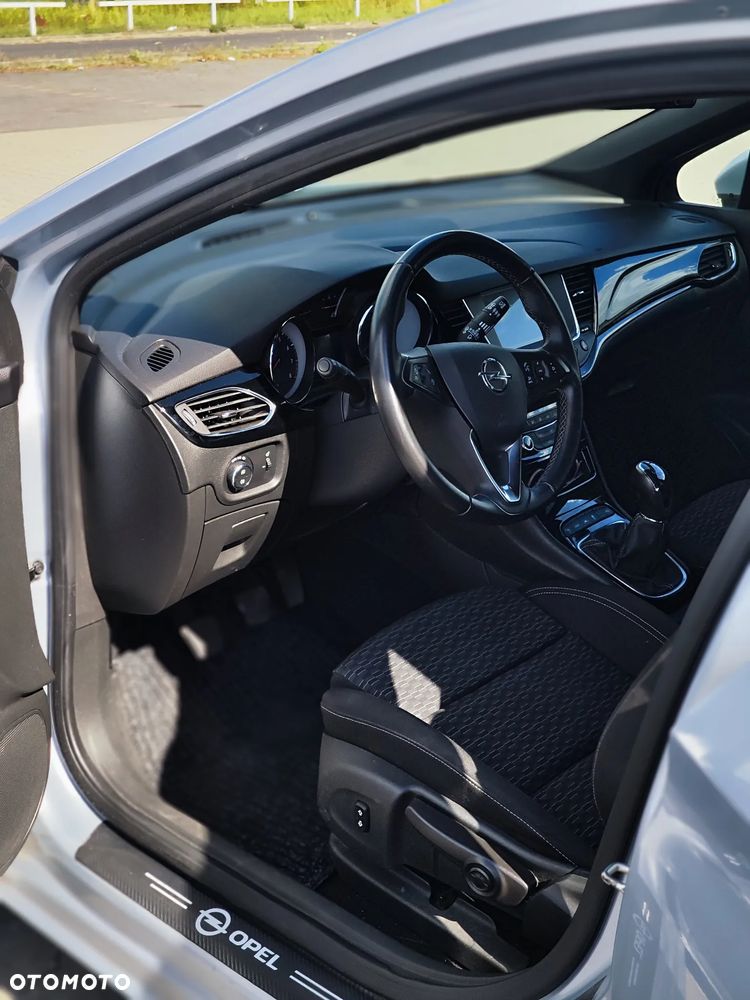 Opel Astra 1.4 T Dynamic - 12