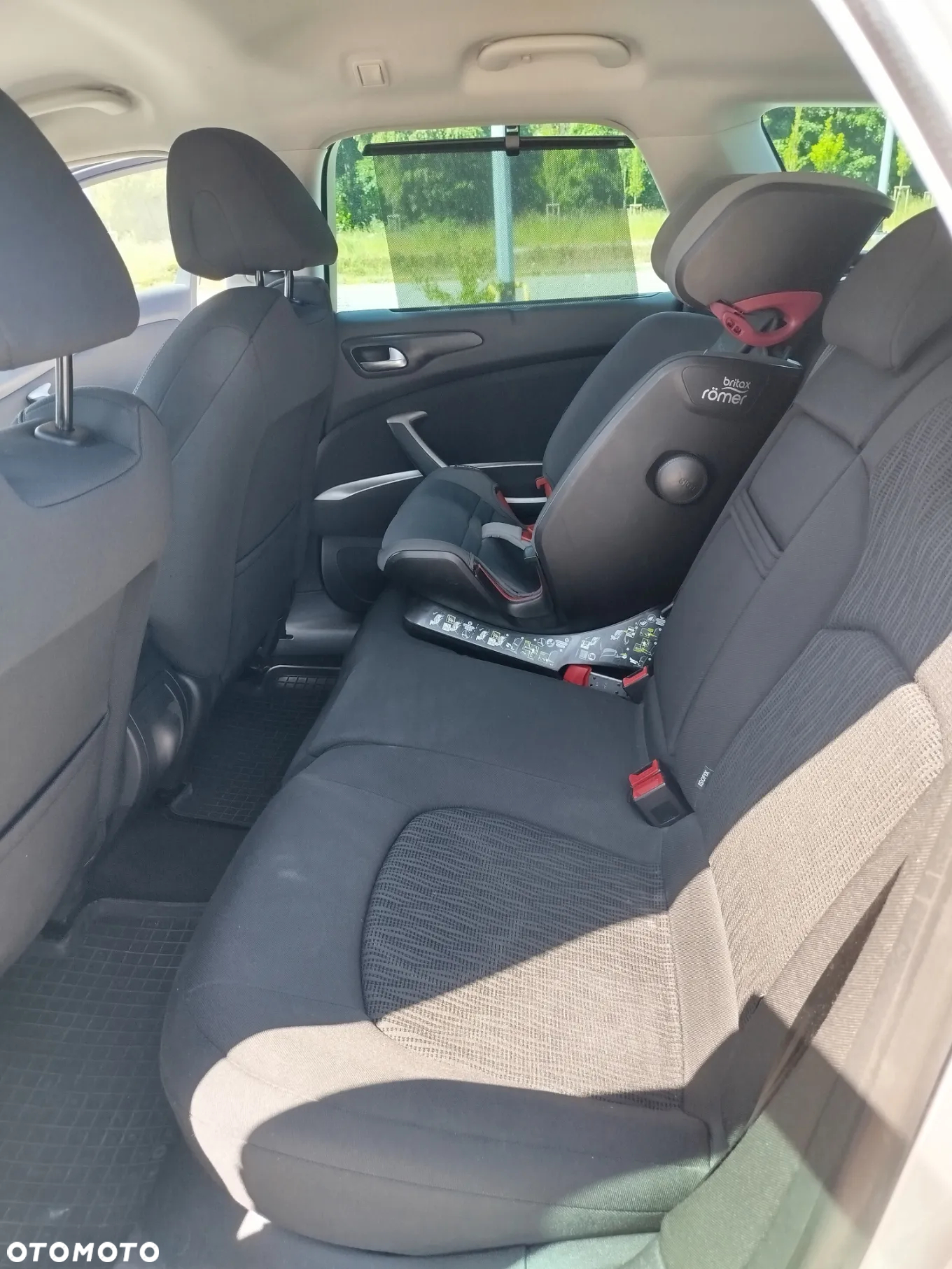 Citroën C5 1.6 HDi Attraction - 10