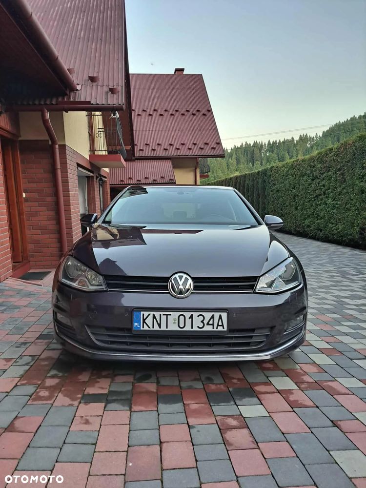 Volkswagen Golf 2.0 TDI BlueMotion Technology Lounge - 4