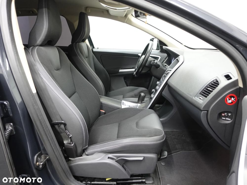 Volvo XC 60 - 26
