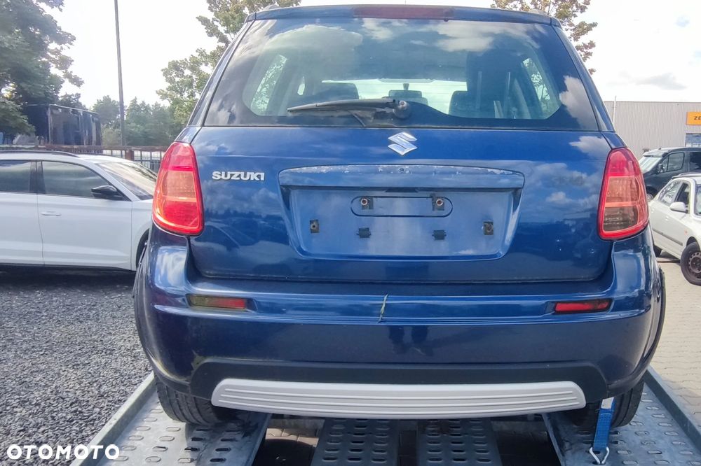 Suzuki SX4 - 3