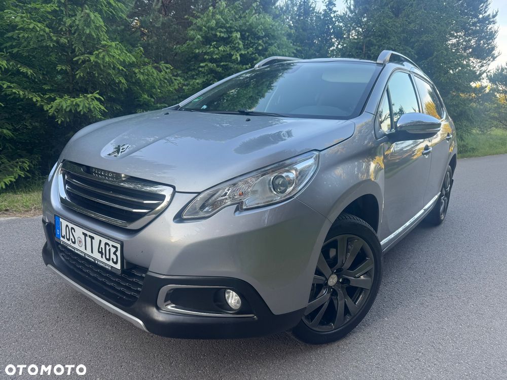 Peugeot 2008 1.6 BlueHDi Allure S&S - 28