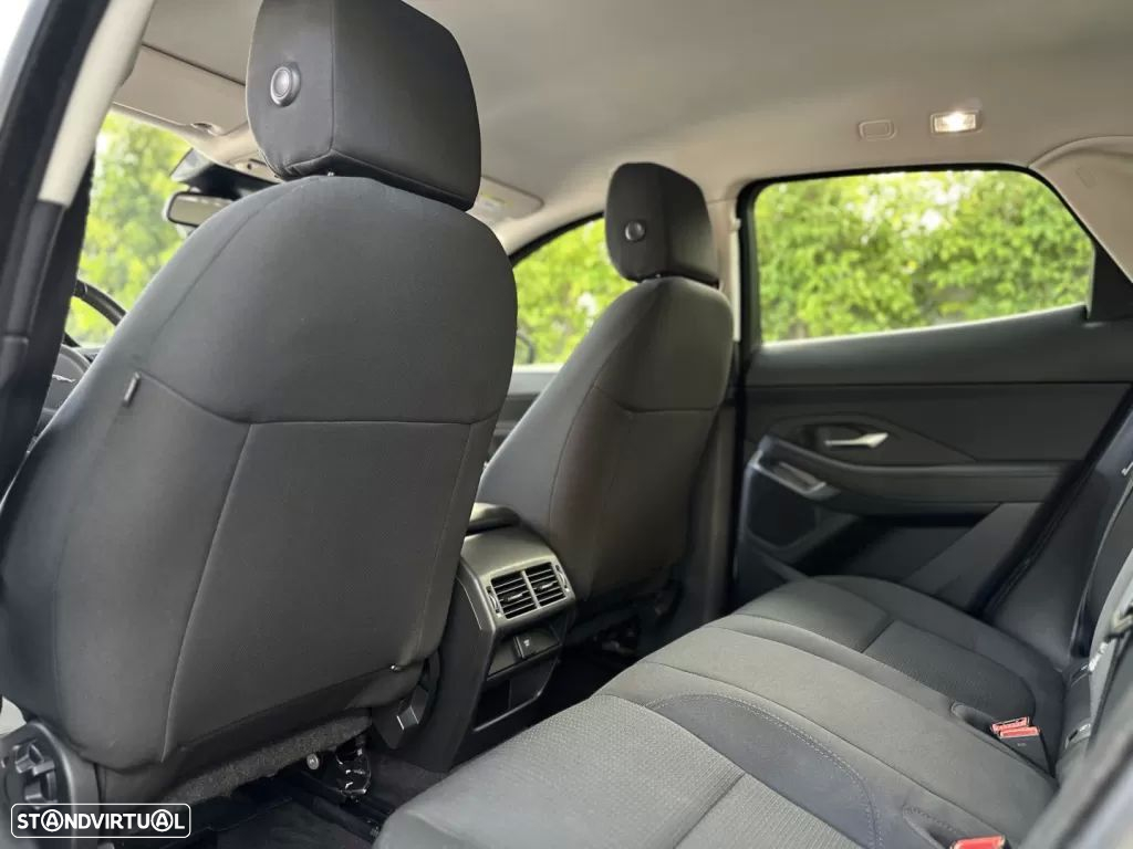 Jaguar E-Pace 2.0 i4D - 14