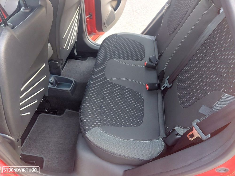 Renault Captur 0.9 TCE Exclusive - 30