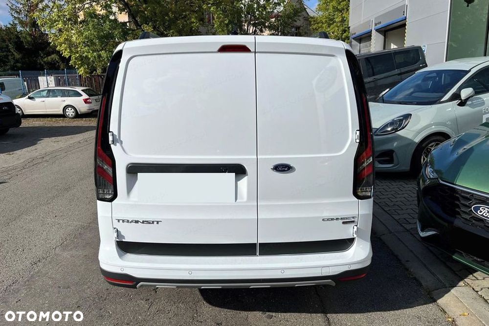 Ford Transit Connect - 8