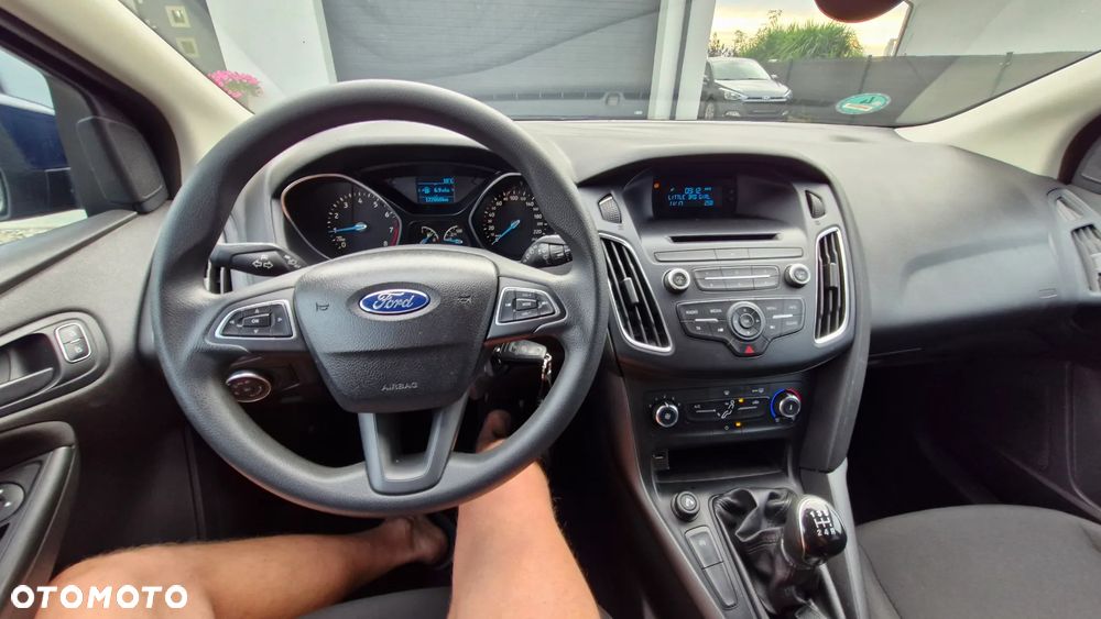 Ford Focus 1.0 EcoBoost Trend - 21