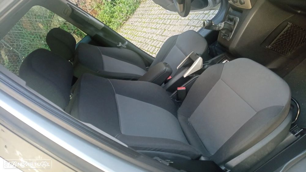 Opel Zafira 1.7 CDTi Enjoy - 12