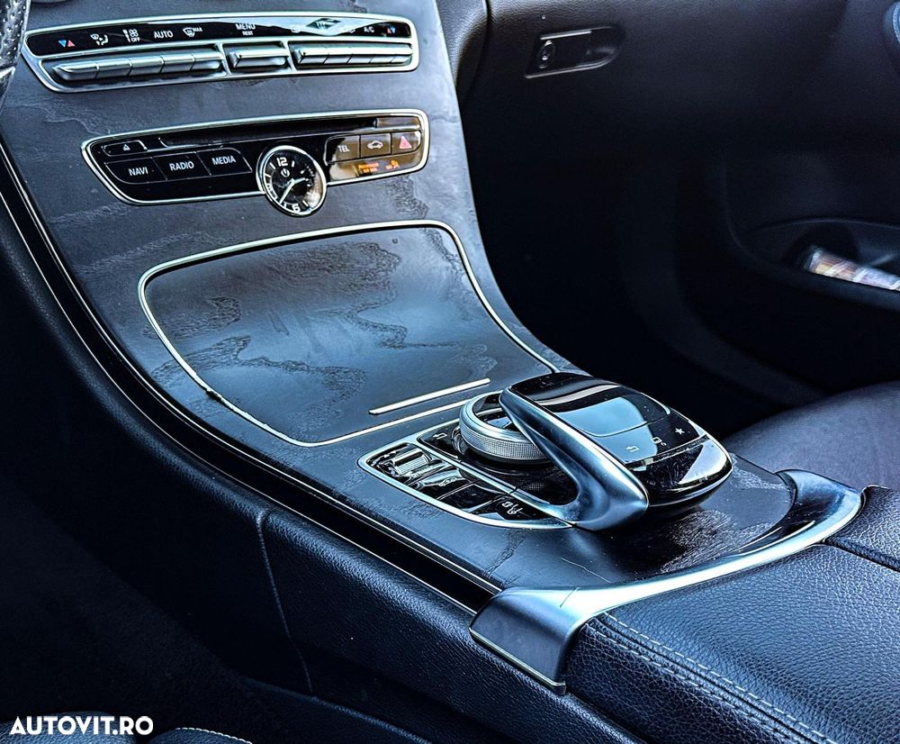 Mercedes-Benz C - 16