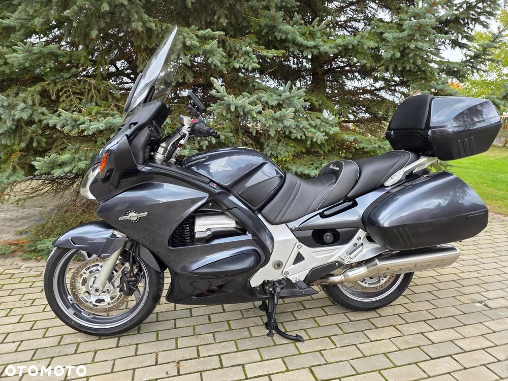 Honda ST - 30