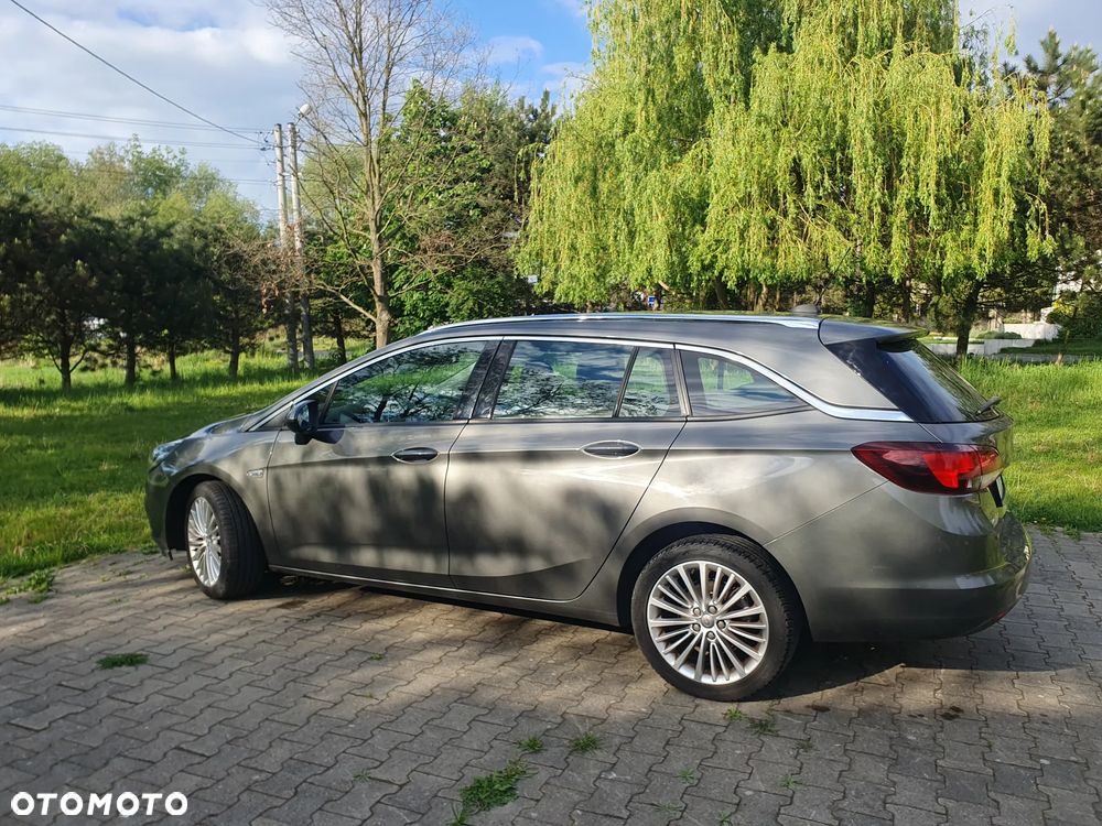 Opel Astra 1.4 T Dynamic S&S - 12