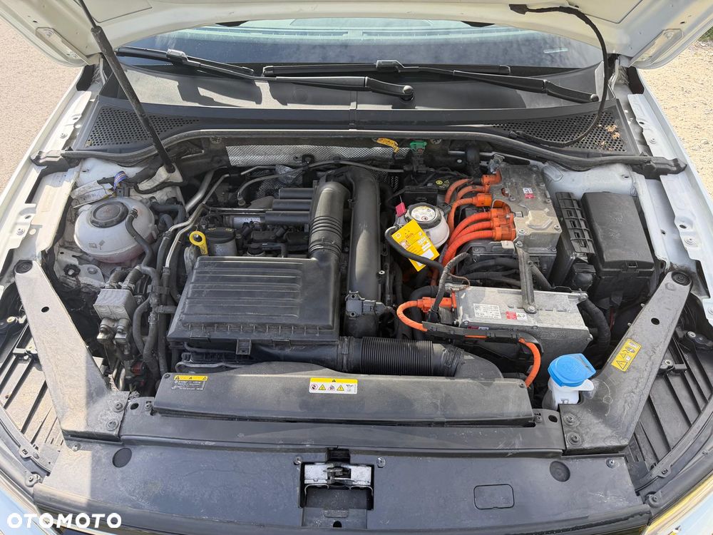 Volkswagen Passat 1.4 TSI DSG GTE - 16