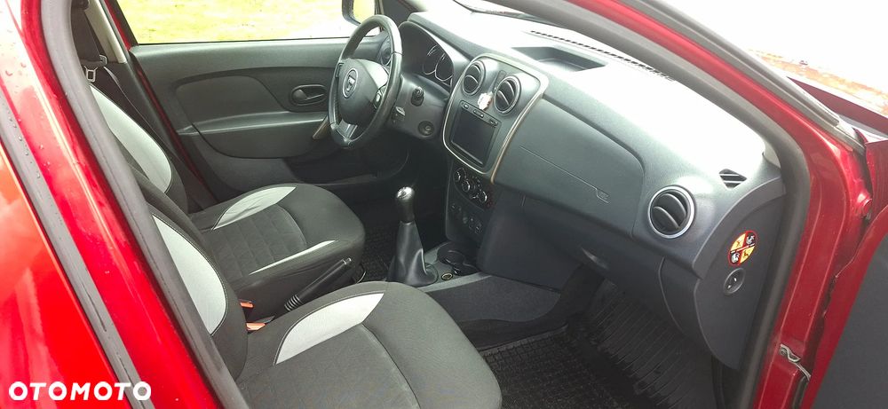 Dacia Sandero Stepway dCi 90 Ambiance - 11