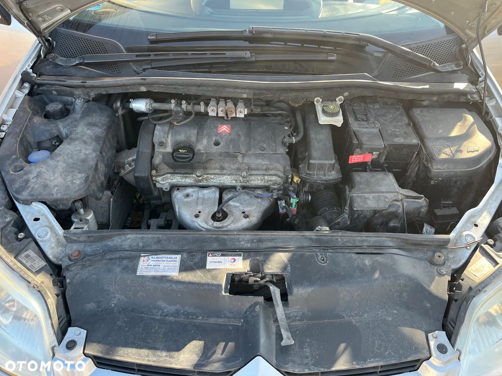 Citroën C4 1.6 16V Impress - 13