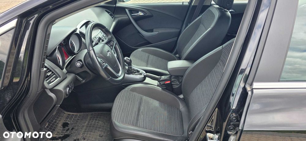 Opel Astra - 8
