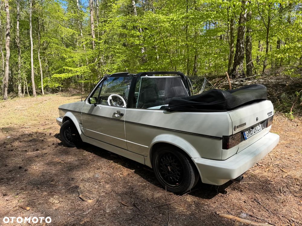 Volkswagen Golf - 14