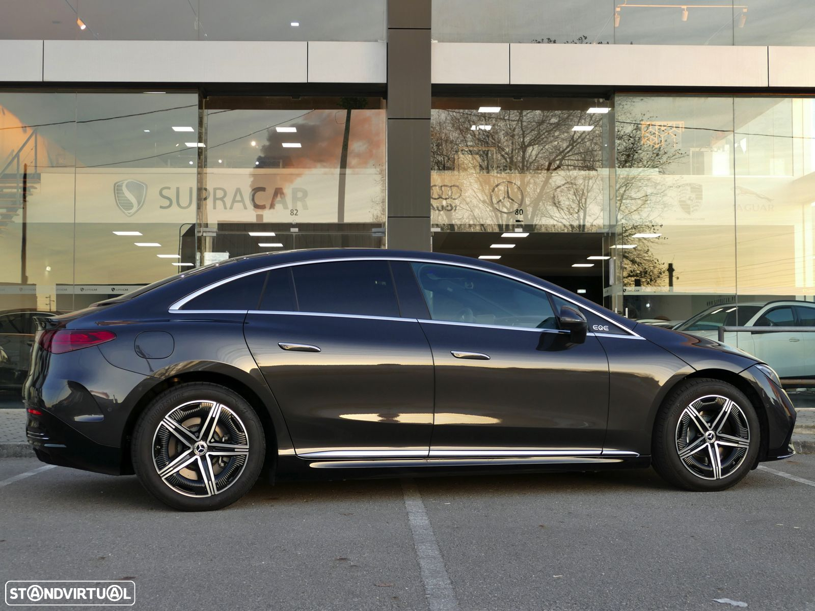 Mercedes-Benz EQE 350 - 6