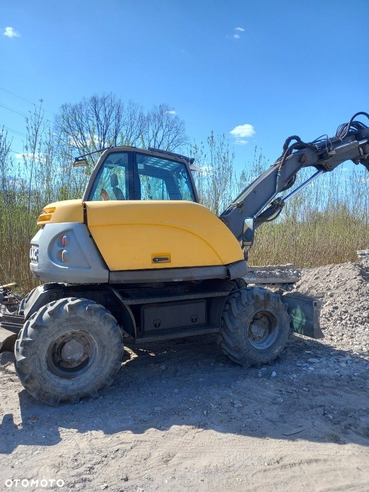 Mecalac - 3