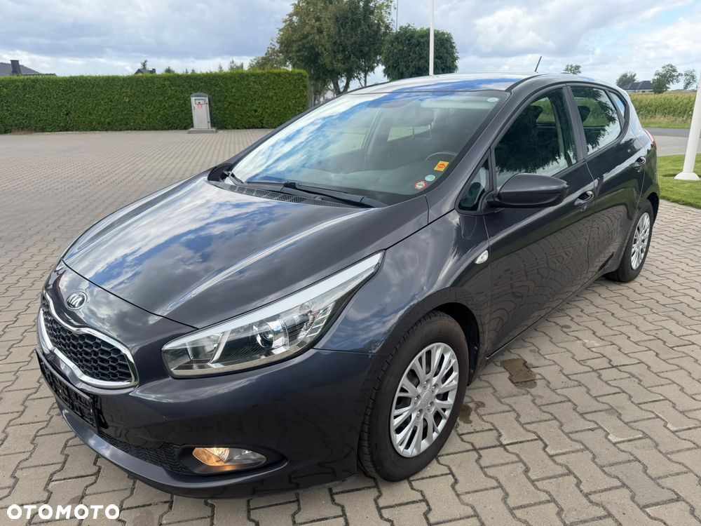 Kia Ceed - 2