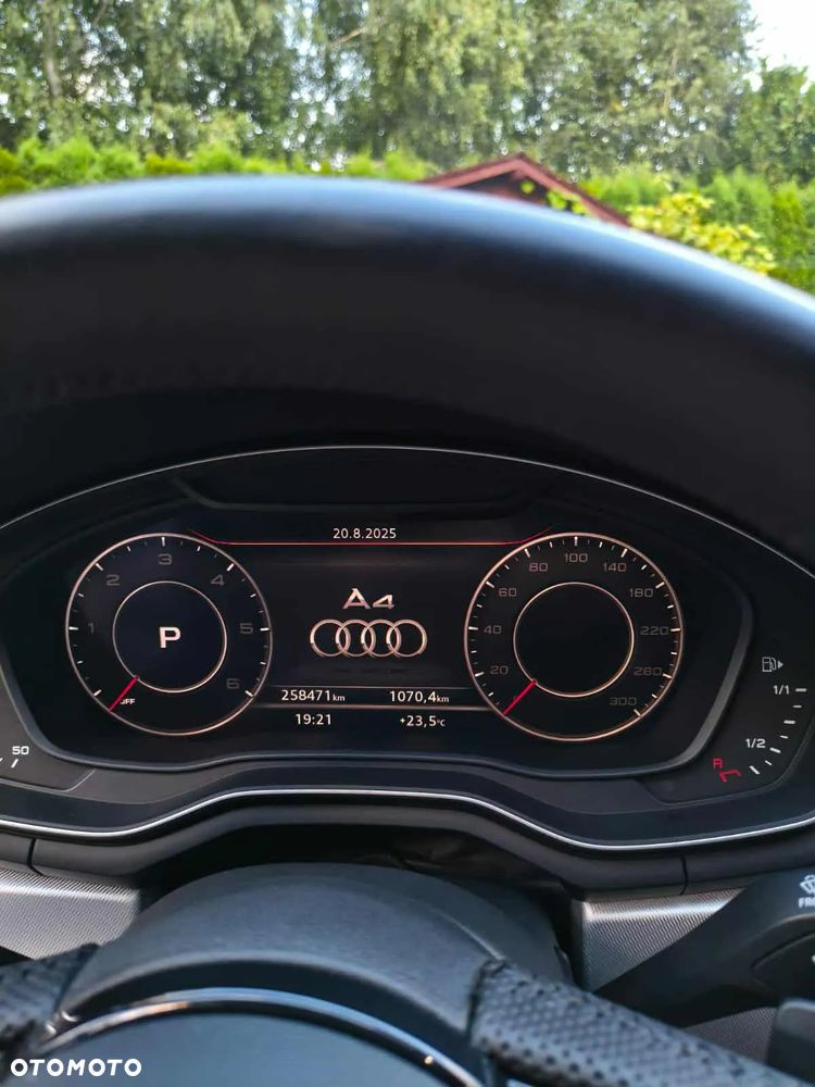 Audi A4 - 8