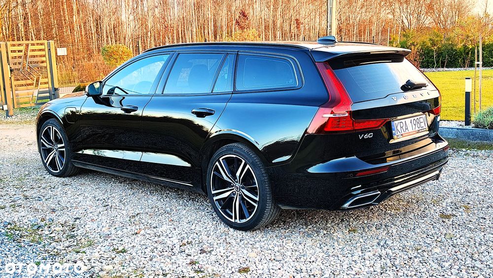 Volvo V60 T6 AWD Recharge Geartronic RDesign - 6
