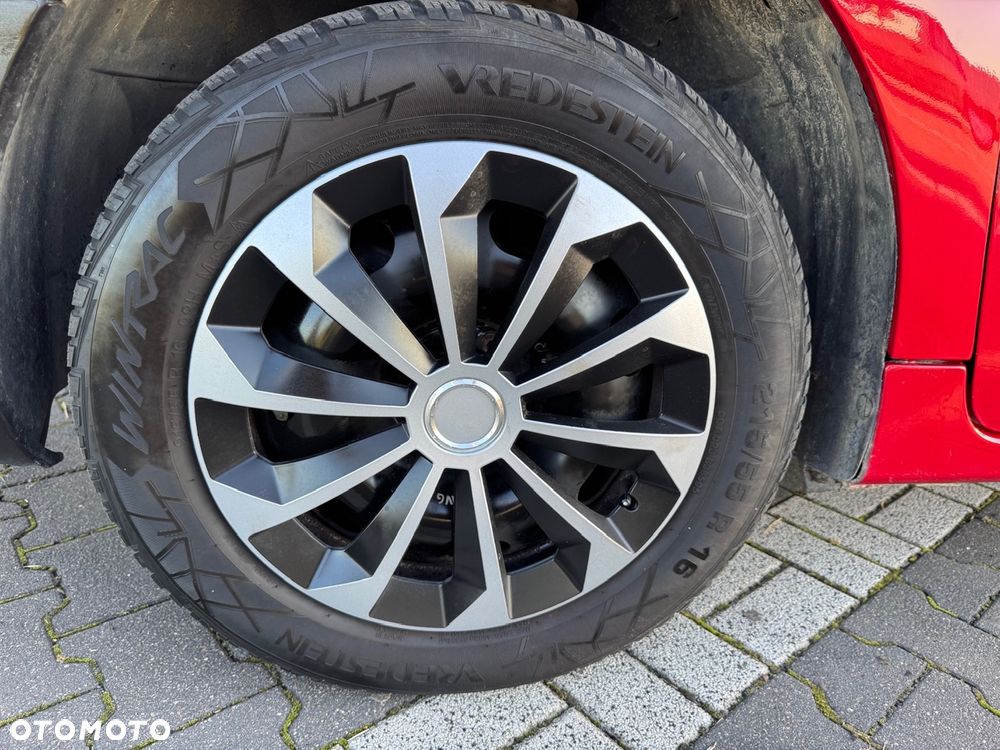 Peugeot Partner 1.6 HDi Outdoor - 28