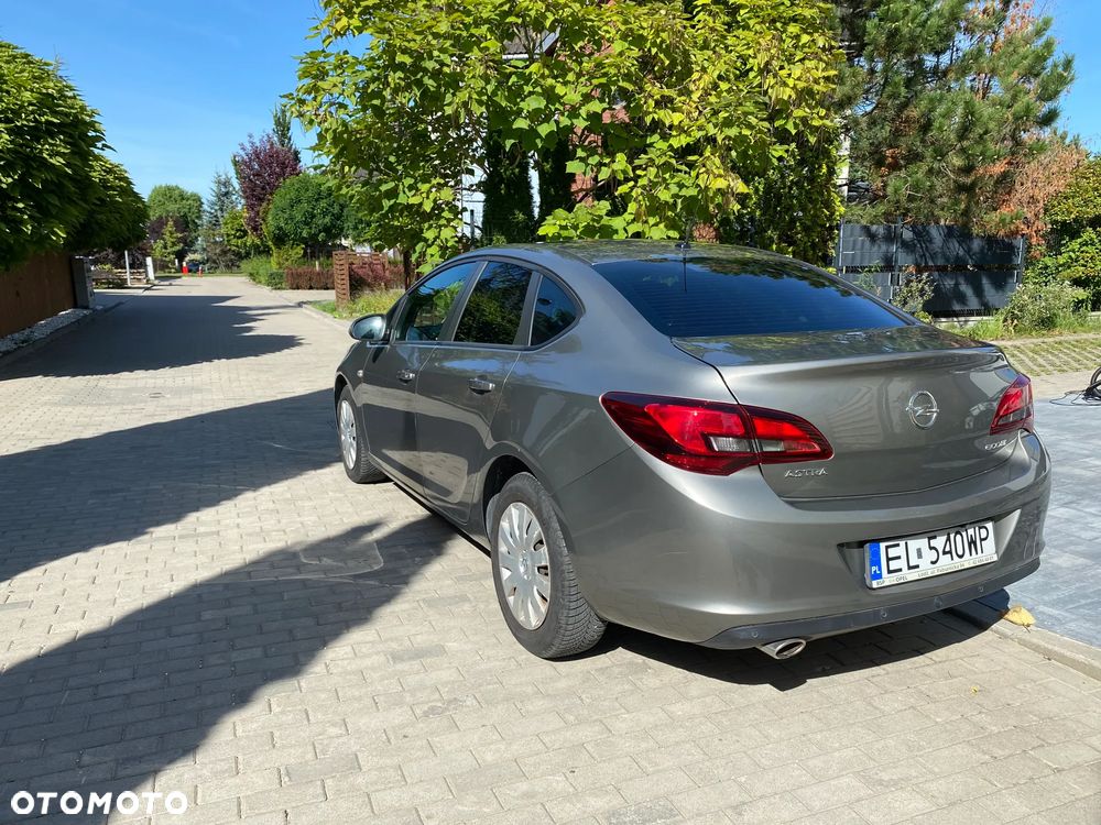 Opel Astra 1.4 T Active EU6 - 6