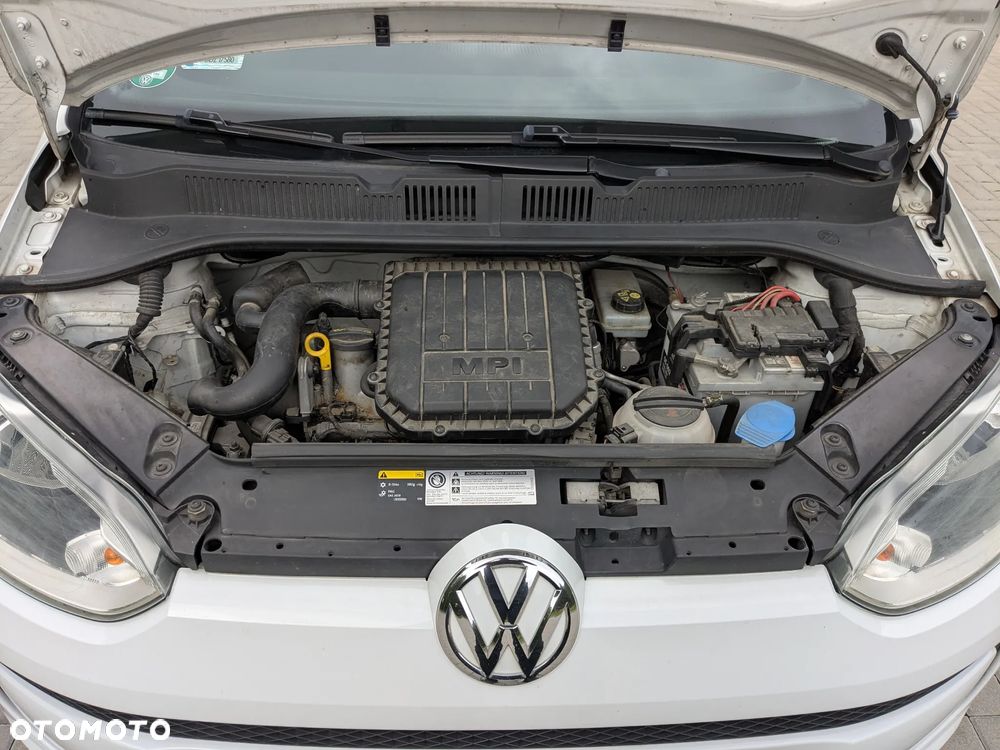 Volkswagen up! 1.0 move - 19