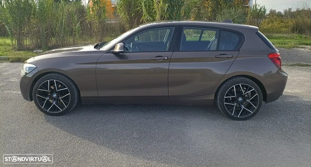BMW 116 d Aut. Sport Line - 2