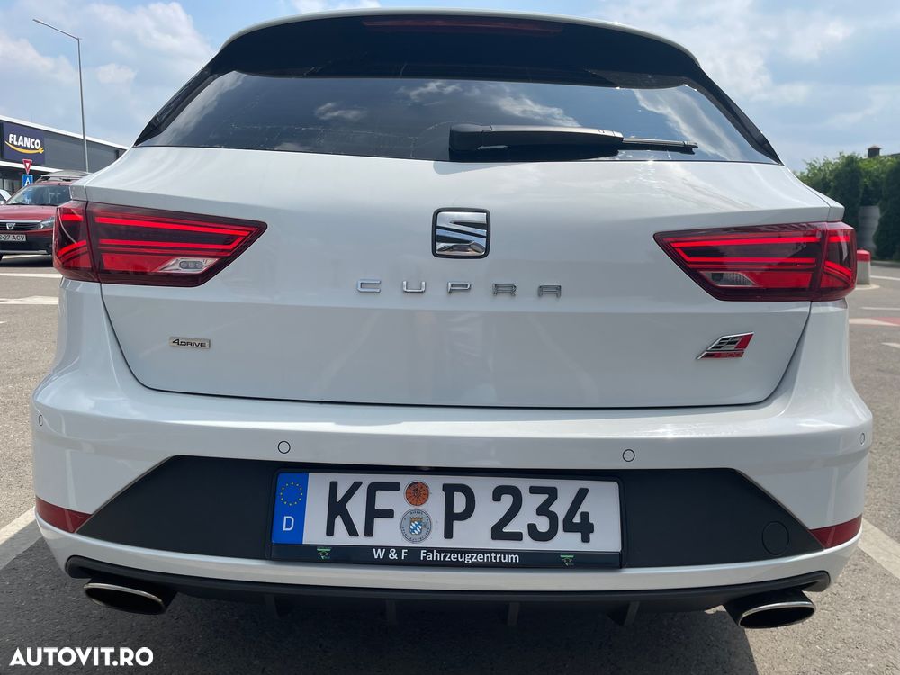 Seat Leon 2.0 TSI Start&Stop 4Drive DSG Cupra 300 - 10