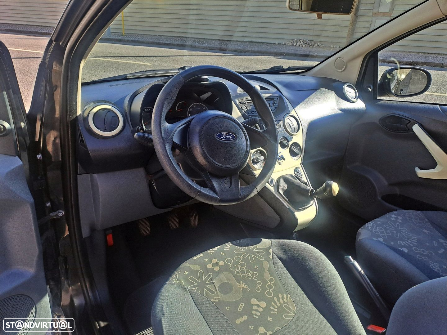 Ford KA 1.2 City - 11