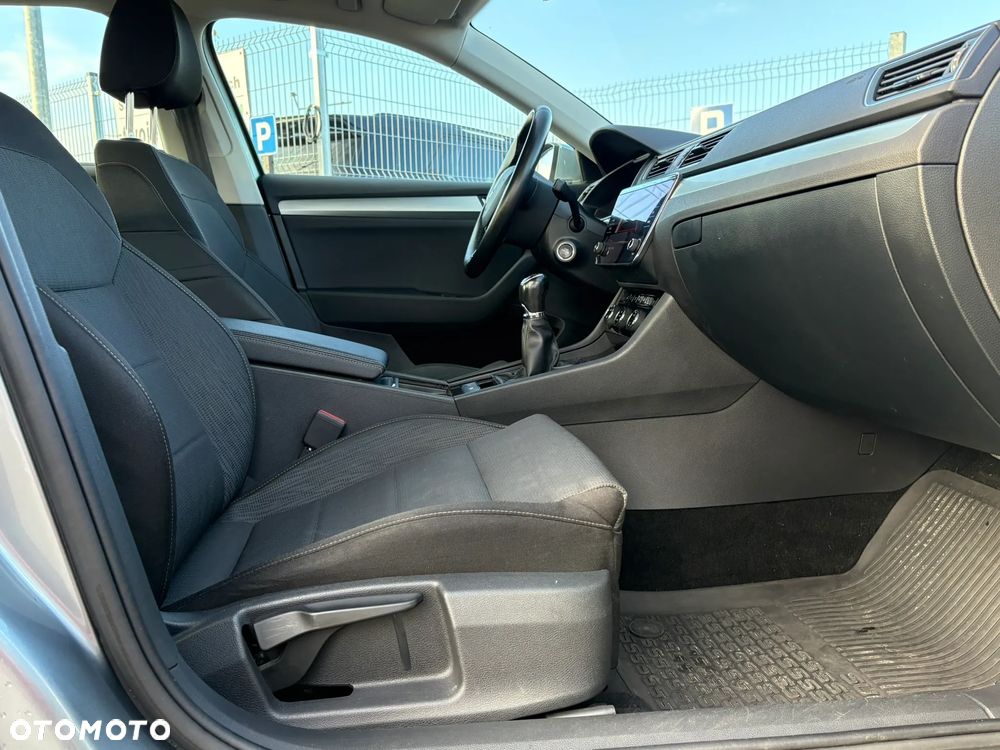 Skoda Superb 2.0 TDI 4x4 Ambition - 26