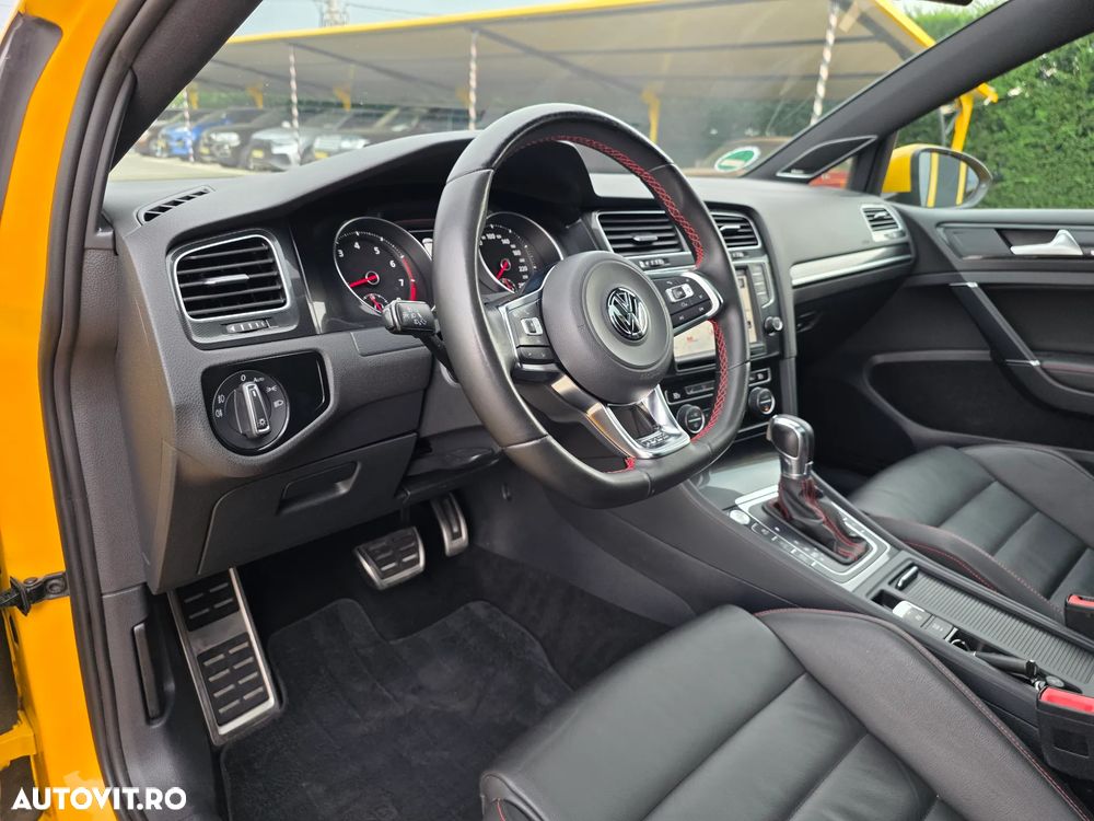 Volkswagen Golf GTI Performance BlueMotion Technology DSG - 16