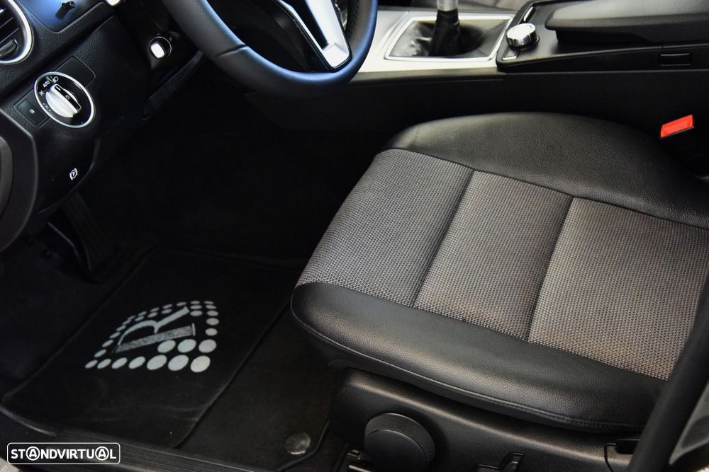 Mercedes-Benz C 220 BlueTEC Avantgarde - 17