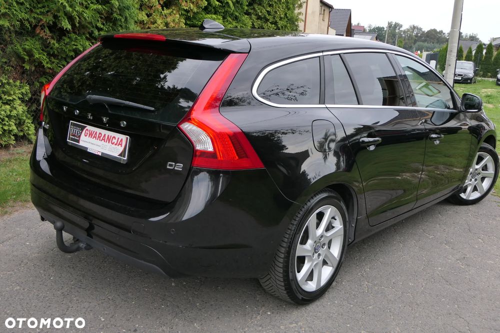 Volvo V60 D2 Drive-E Momentum - 6