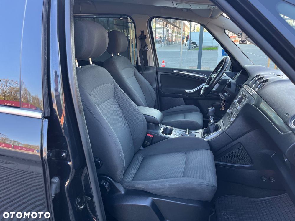 Ford Galaxy 2.0 TDCi Titanium - 23