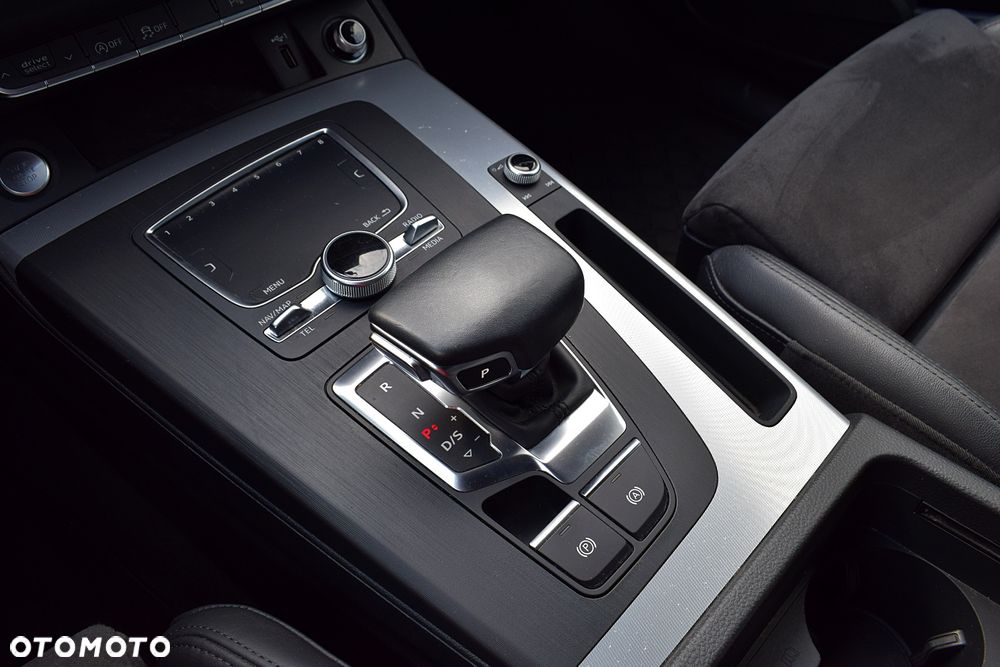 Audi Q5 2.0 TDI Quattro S tronic - 17