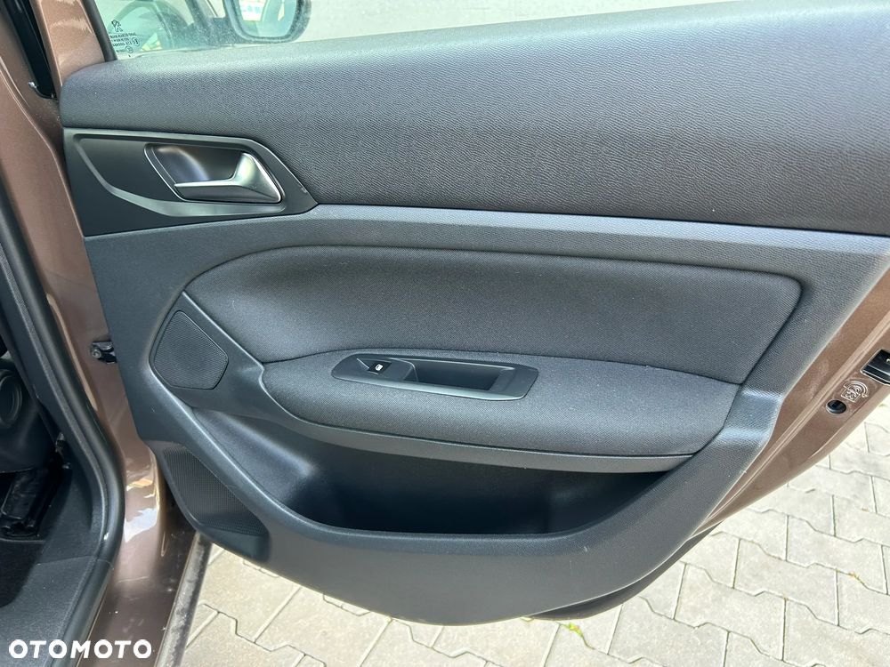 Peugeot 308 - 26