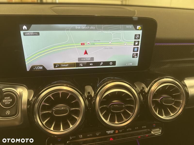 Mercedes-Benz GLB 200 AMG Line 7G-DCT - 16