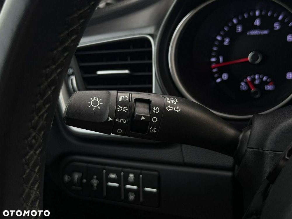 Kia Ceed 1.5 T-GDI M - 12