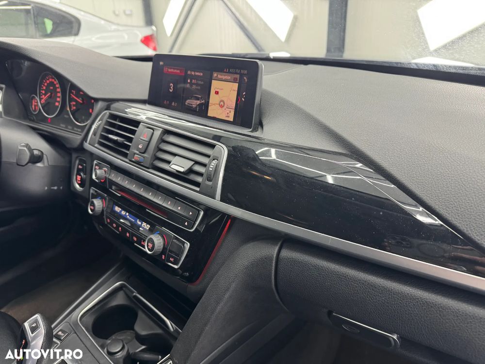 BMW Seria 3 318d Aut. Luxury Line - 20