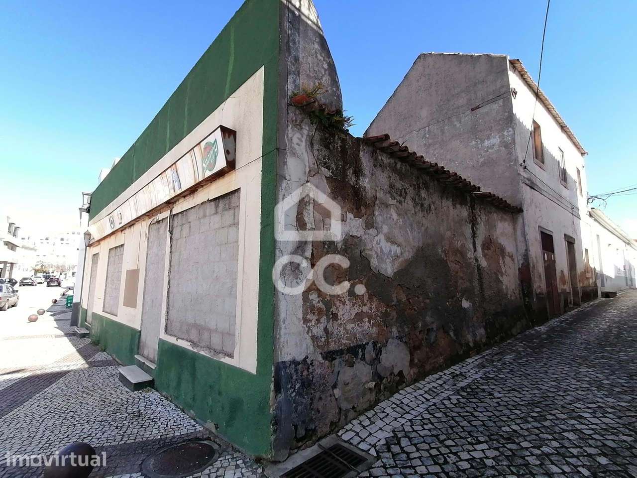 Oportunidade imperdível no centro da Vila do Bombarral. - Grande imagem: 2/24