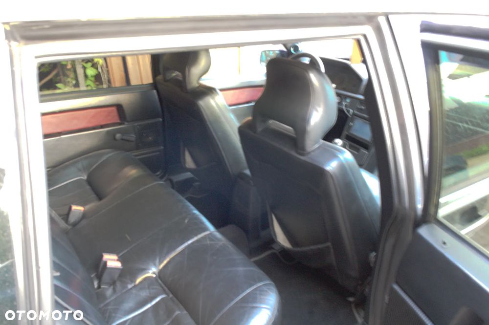 Volvo Seria 900 - 10