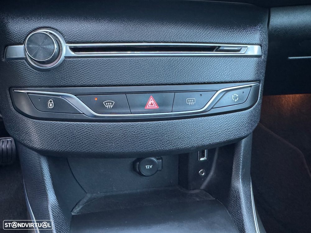 Peugeot 308 SW 1.6 e-HDi Allure J17 - 21