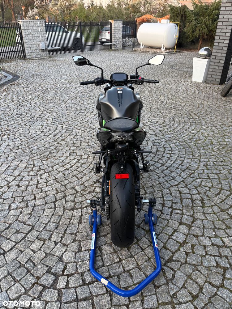 Kawasaki Z 650 - 7