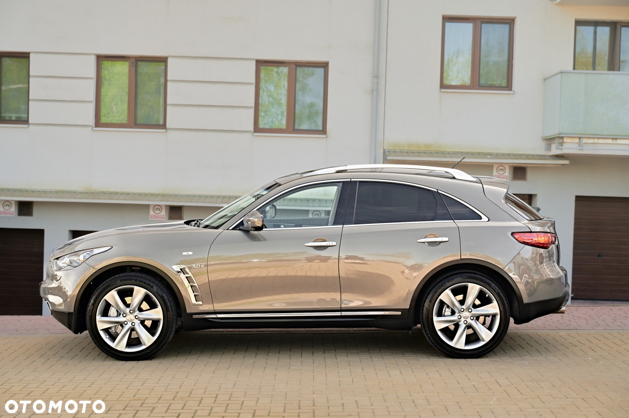 Infiniti QX70 3.0d S - 8