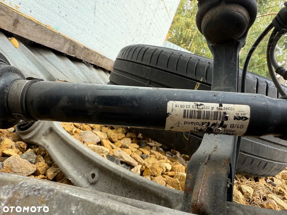 Zwrtonica Porshe Macan - 4