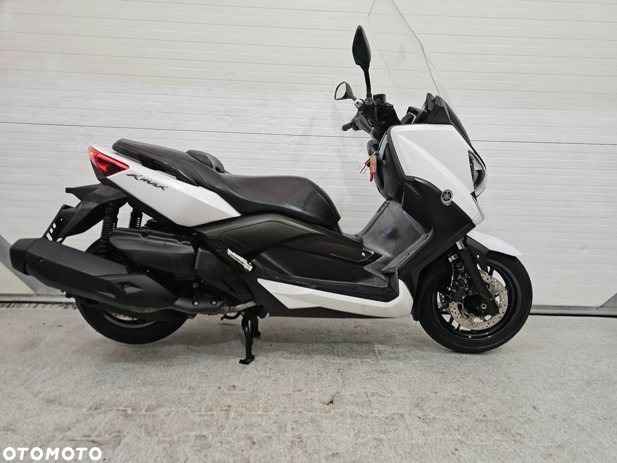 Yamaha X-max - 4