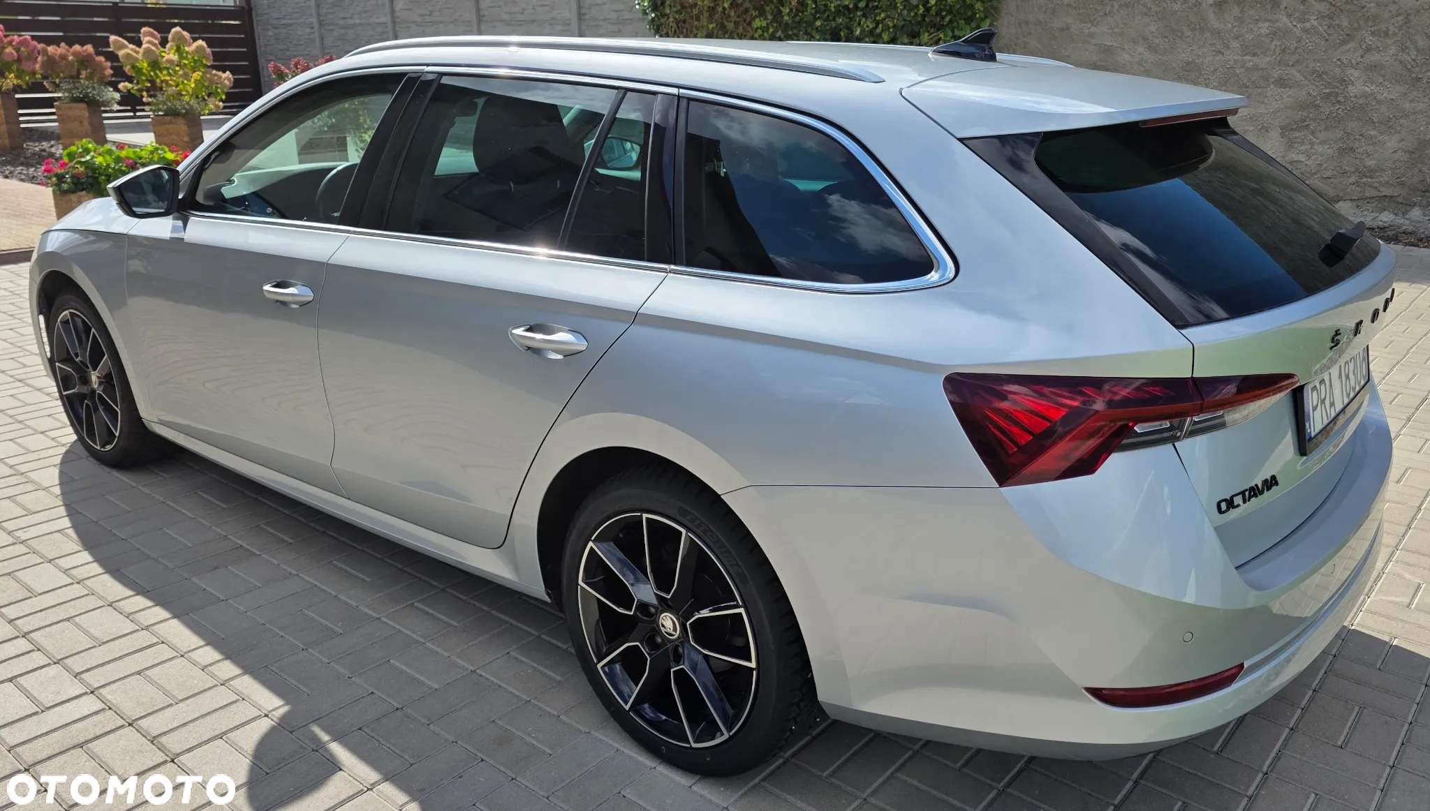 Skoda Octavia 2.0 TDI Essence DSG - 3