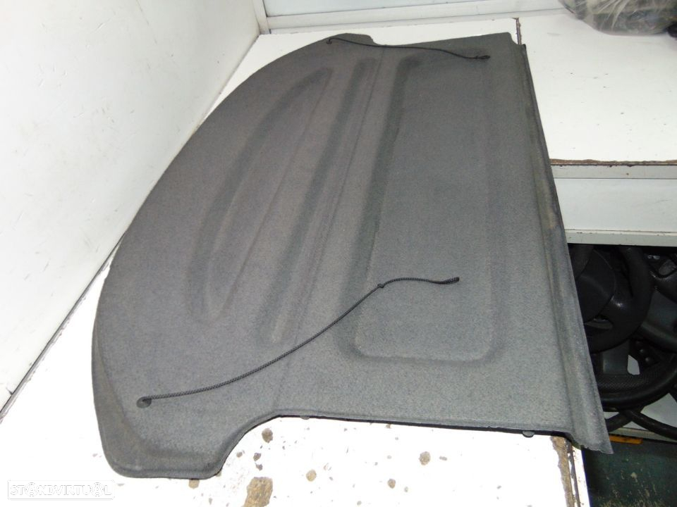 Mitsubishi carisma chapeleira - 3